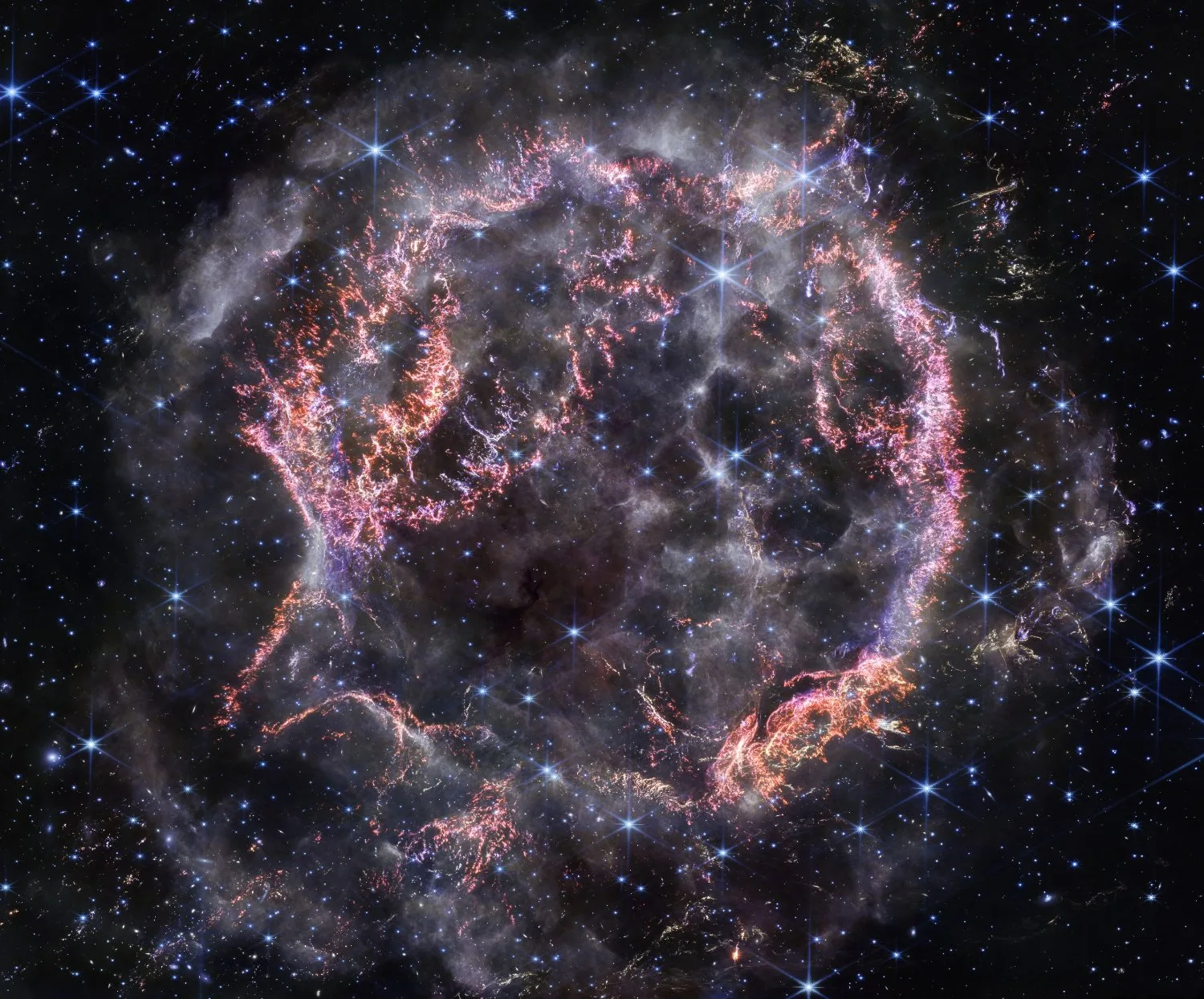 Expanding supernova remnant